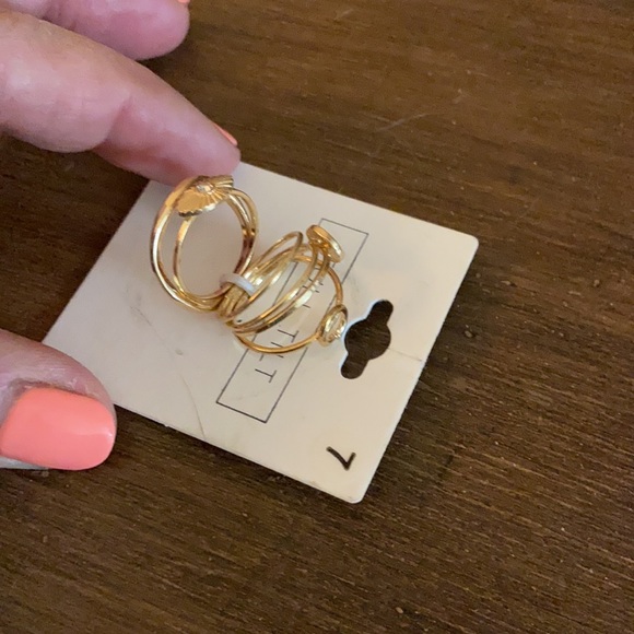 Multiple 5 Ring Set - Picture 3 of 3